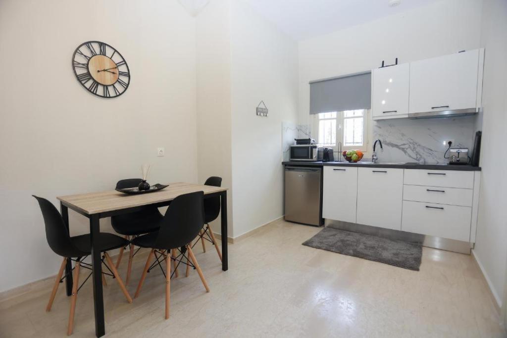 Litheres Kouros Apartments מראה חיצוני תמונה