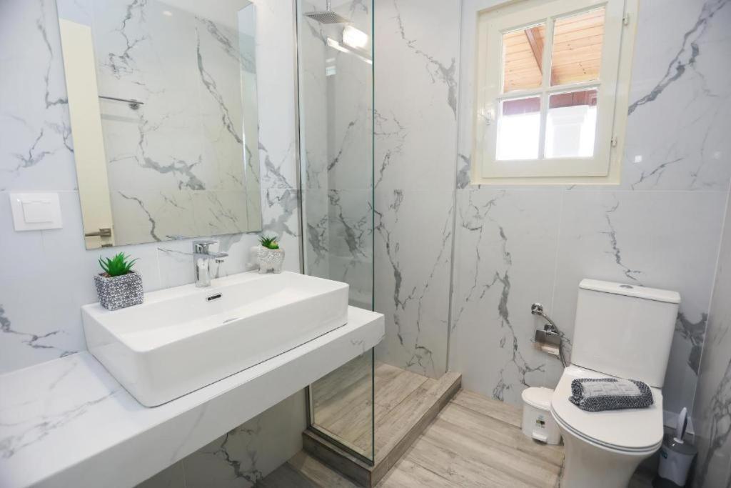 Litheres Kouros Apartments מראה חיצוני תמונה
