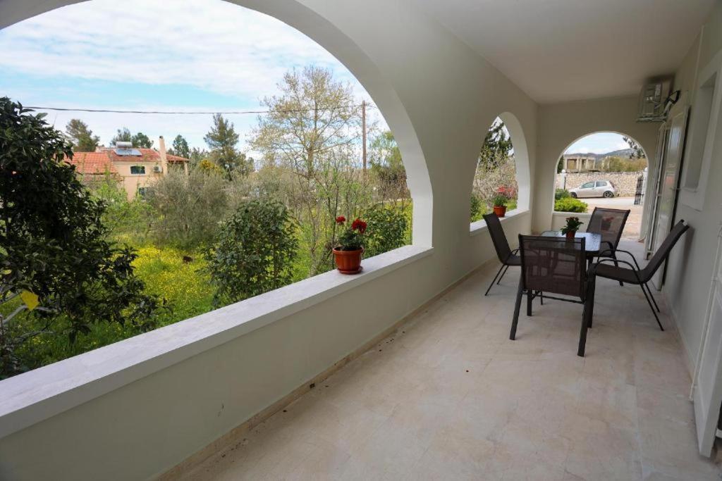 Litheres Kouros Apartments מראה חיצוני תמונה