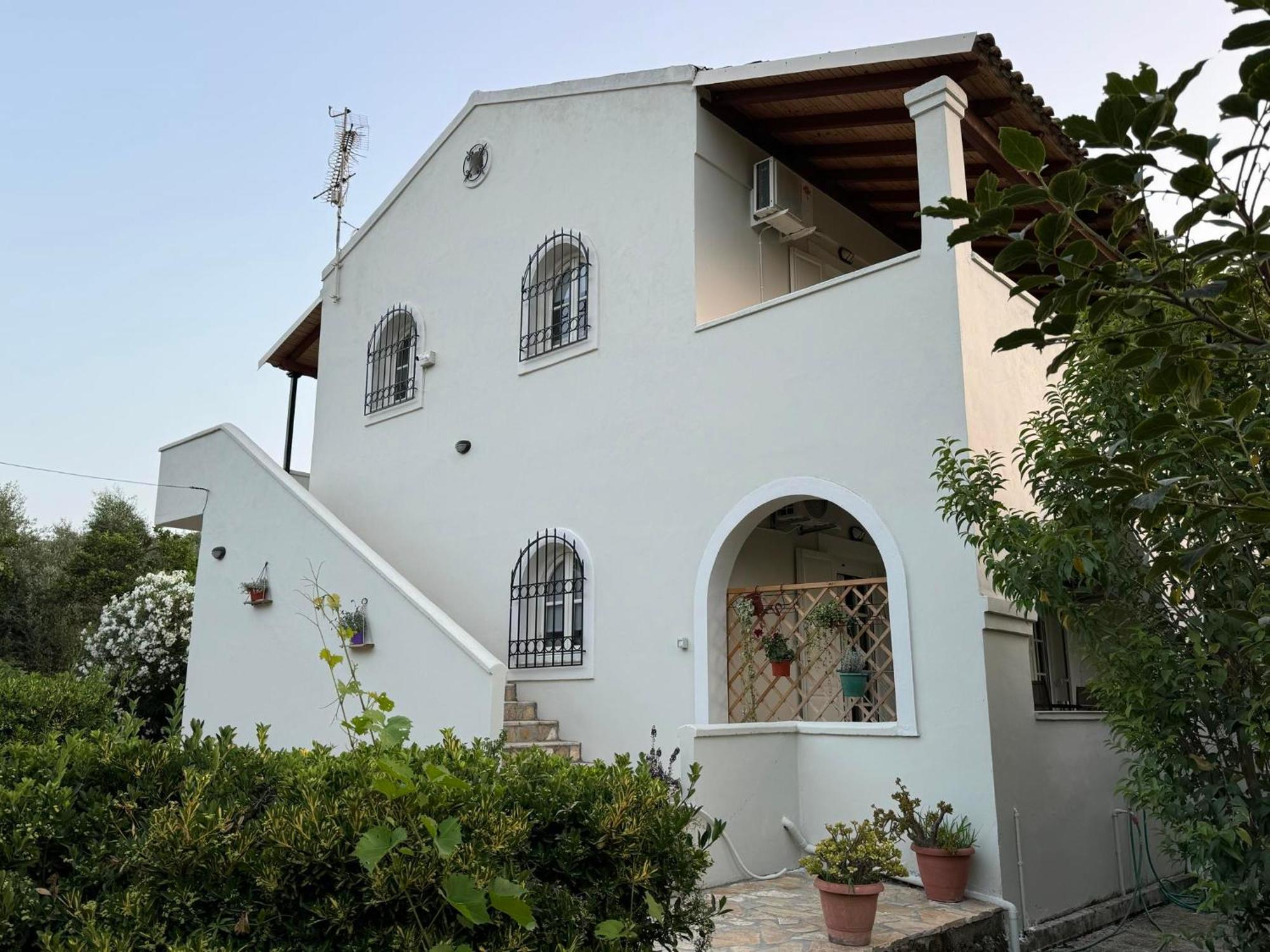 Litheres Kouros Apartments מראה חיצוני תמונה